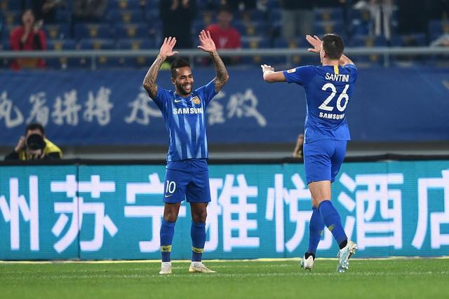 巴萨官方社媒晒猫咪形象新吉祥物