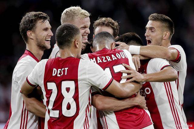 罗马诺：C罗、B席、B费、内托将提前返回俱乐部