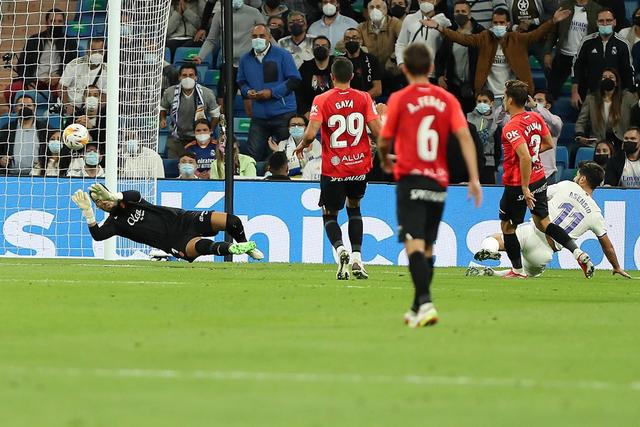 齐麟29分崔晓龙22分 新疆5连胜送江苏7连败